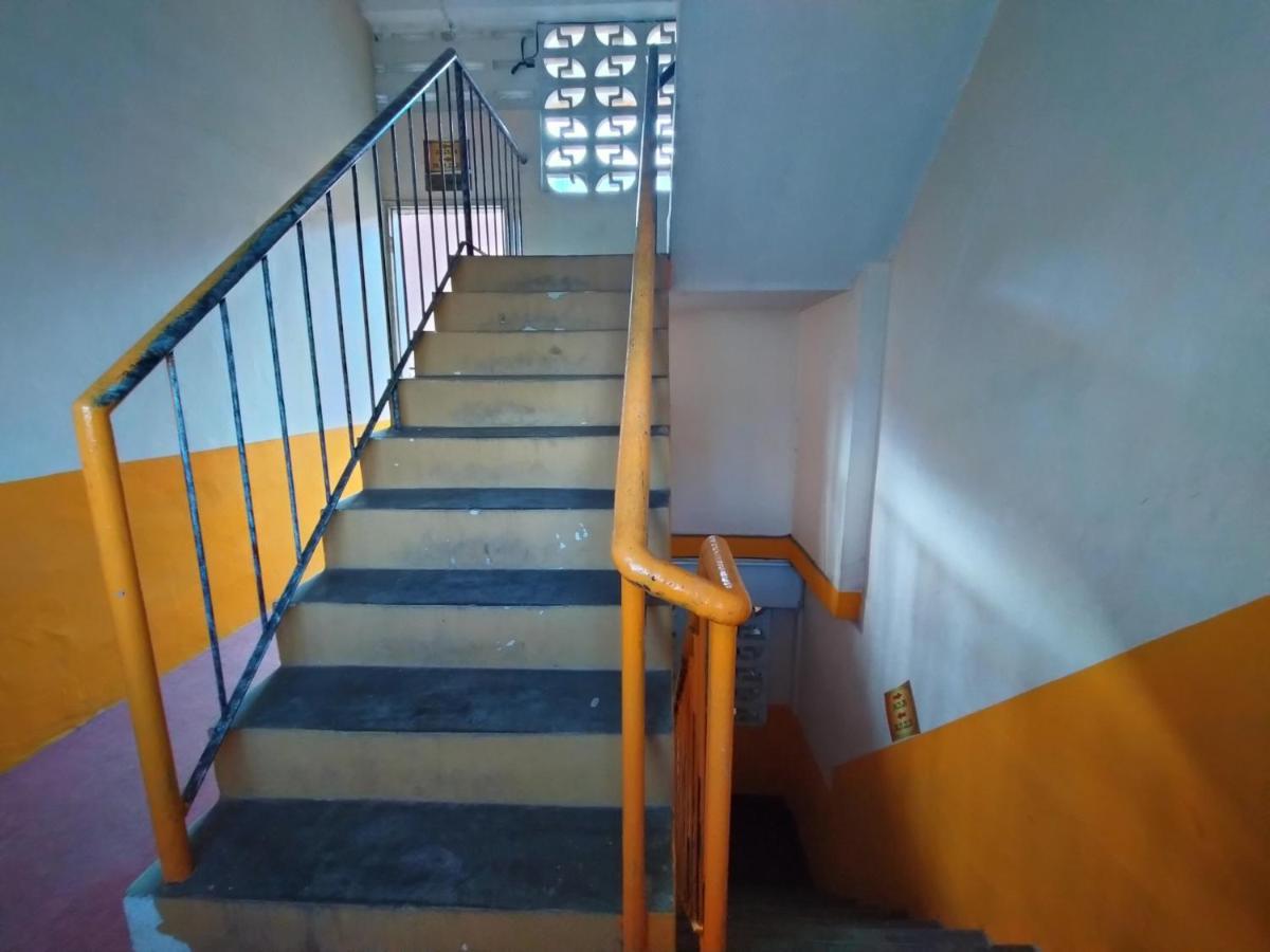 Spot On 89994 Rz Gold Hotel Kuala Kerai Exterior photo